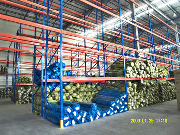 Cold Rolling Baja Sistem Racking Pallet Industrial Untuk Materials Handling