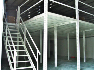 Baja Struktural Dibesarkan Storage Mezzanine Floor, 1 Tingkat / 2 Tingkat / 3 Tingkat